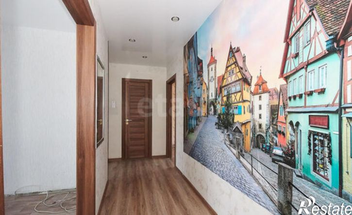 3-комн квартира ул Домостроителей, 10,  д. 10