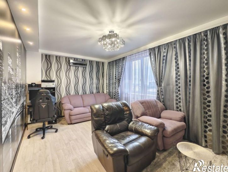 2-комн квартира Заречный пр-д, 39 2,  д. 39 2,  к. 2