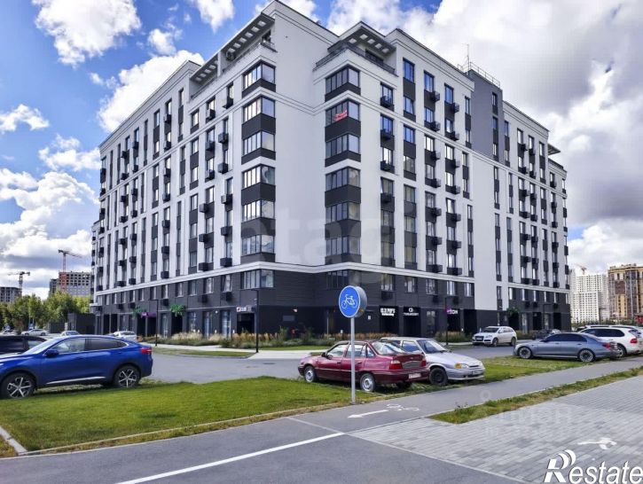4-комн квартира ул Братьев Бондаревых, 1,  д. 1