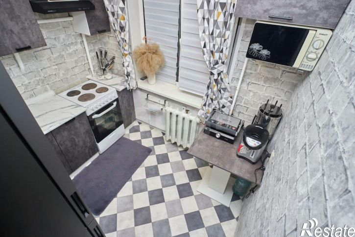 2-комн квартира ул Парфенова, 28,  д. 28