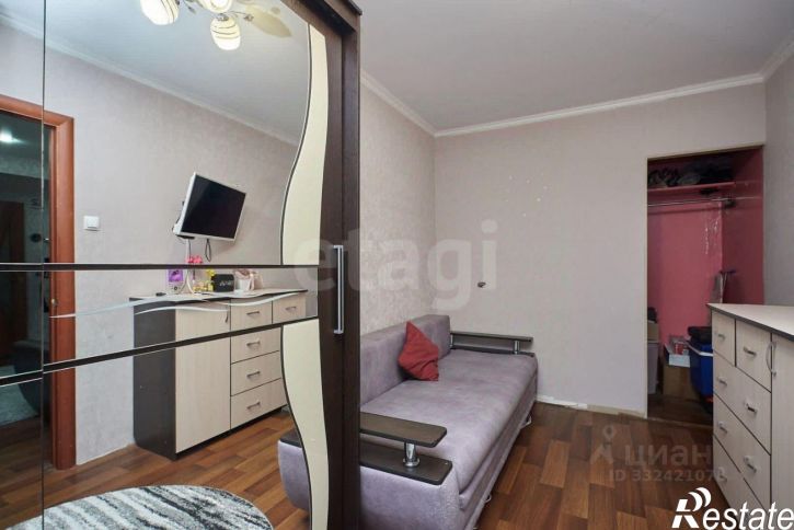 2-комн квартира ул Парфенова, 28,  д. 28