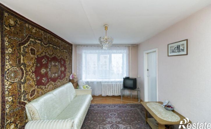 4-комн квартира ул Красных Зорь, 31,  д. 31