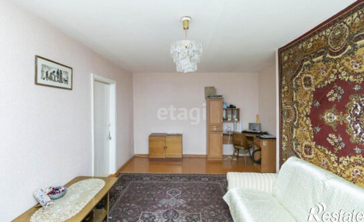 4-комн квартира ул Красных Зорь, 31,  д. 31