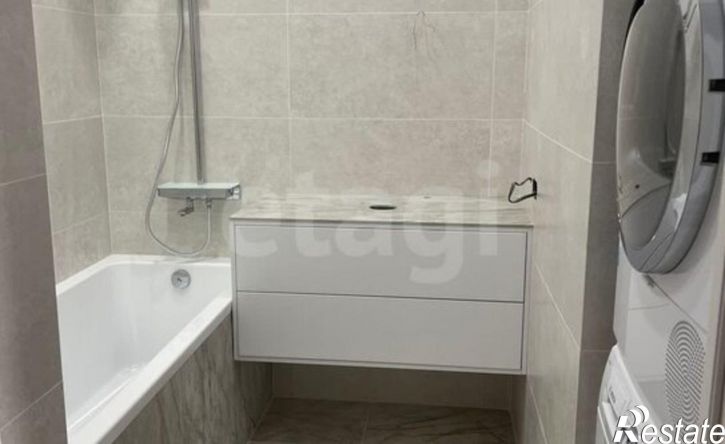 3-комн квартира ул Фармана Салманова, 14,  д. 14