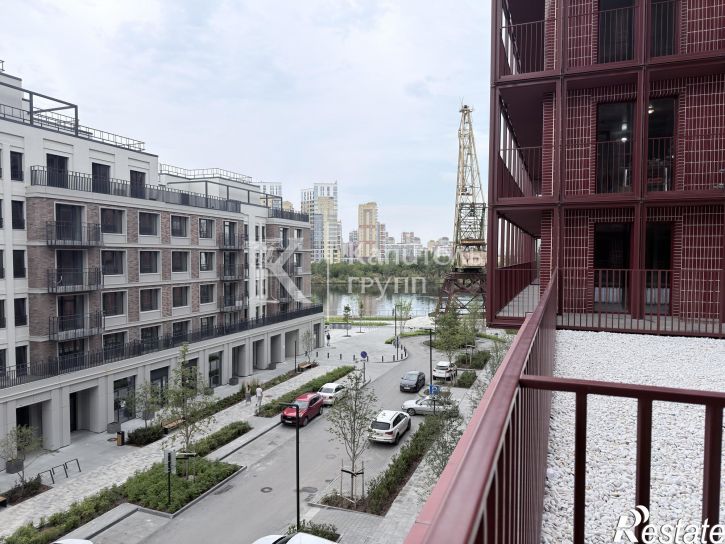 3-комн квартира Причальная улица, 9
