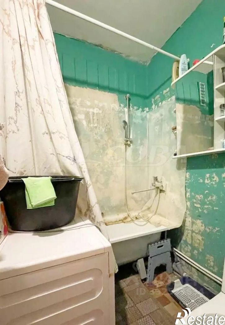 2-комн квартира ул Пермякова, 4,  д. 4