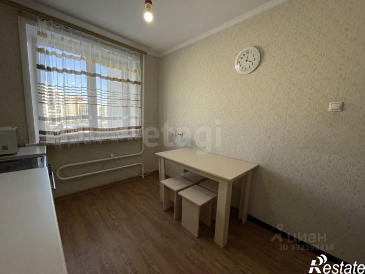 3-комн квартира ул Мельникайте, 129,  д. 129