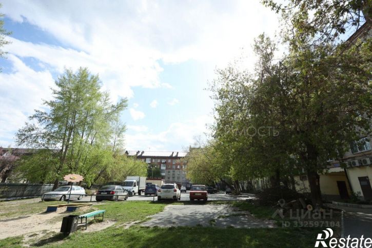 2-комн квартира ул Мельникайте, 101/8,  д. 101/8