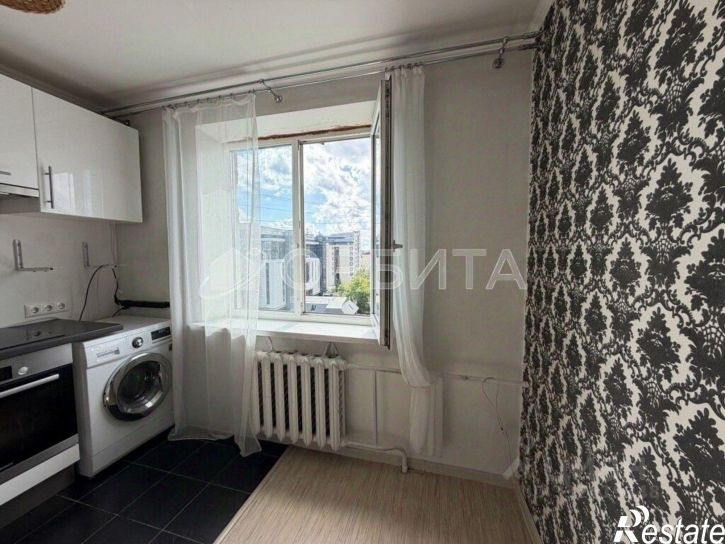 2-комн квартира Тюмень, ул. Свердлова, 22