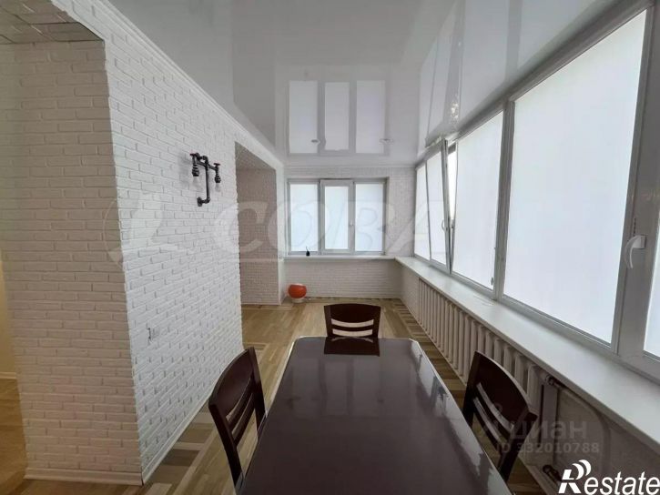 3-комн квартира ул Кирова, 8,  д. 8
