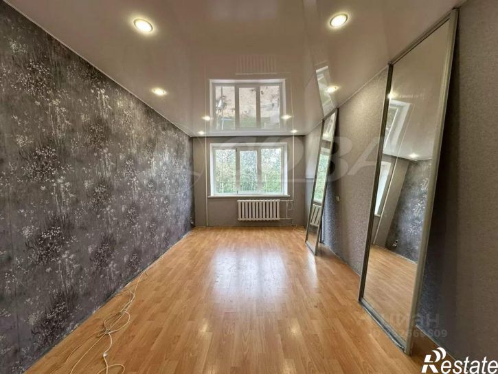 3-комн квартира ул Камчатская, 50,  д. 50