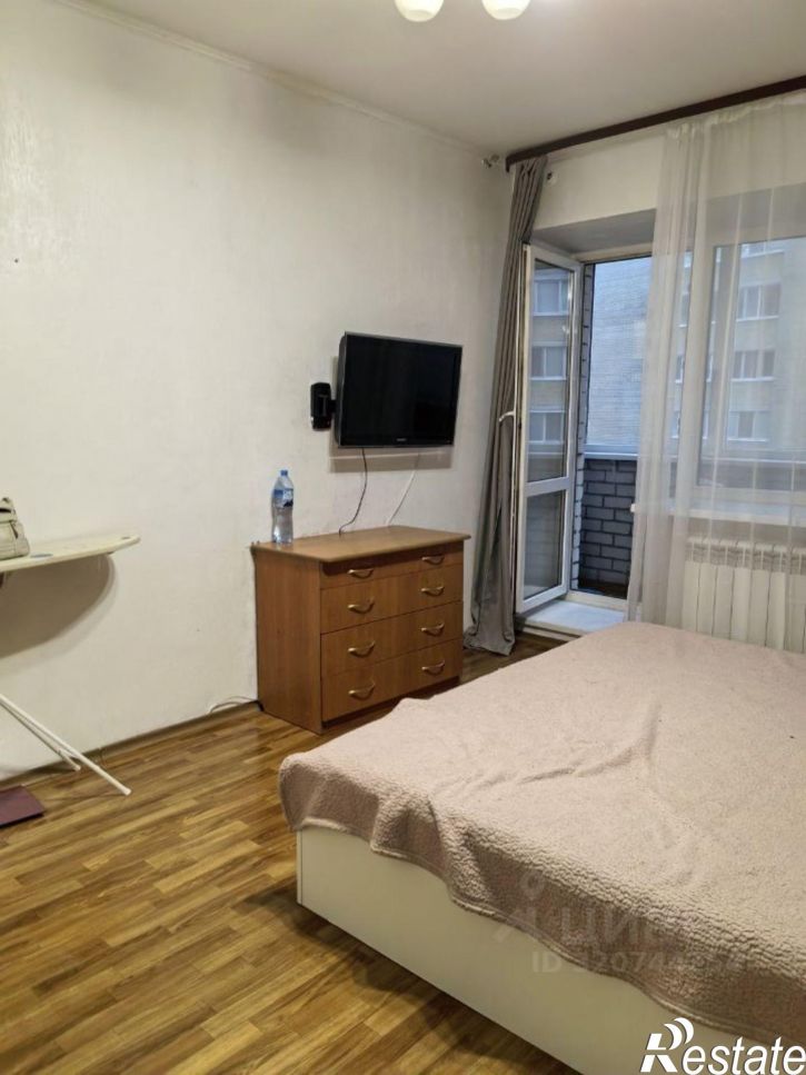 1-комн квартира ул Максима Горького, 3,  д. 3