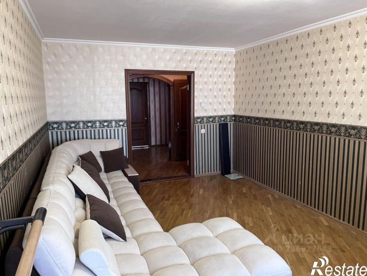 4-комн квартира Майский пр-д, 1,  д. 1
