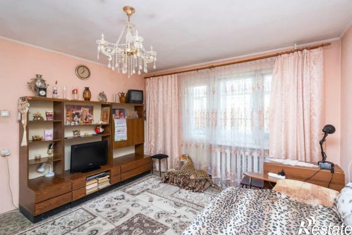 3-комн квартира ул Монтажников, 16,  д. 16