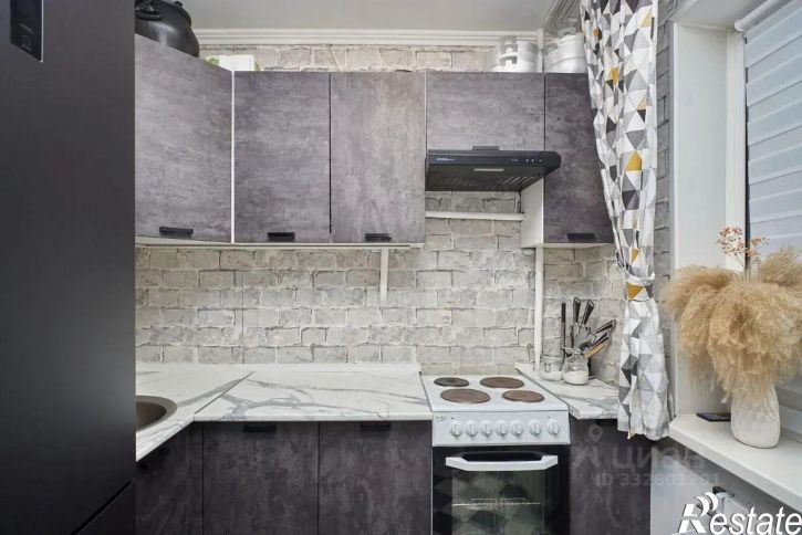 2-комн квартира ул Парфенова, 28,  д. 28