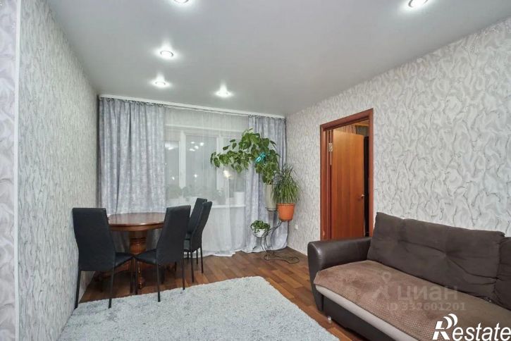 2-комн квартира ул Парфенова, 28,  д. 28