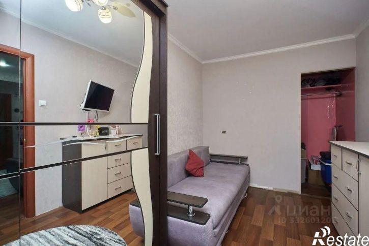 2-комн квартира ул Парфенова, 28,  д. 28