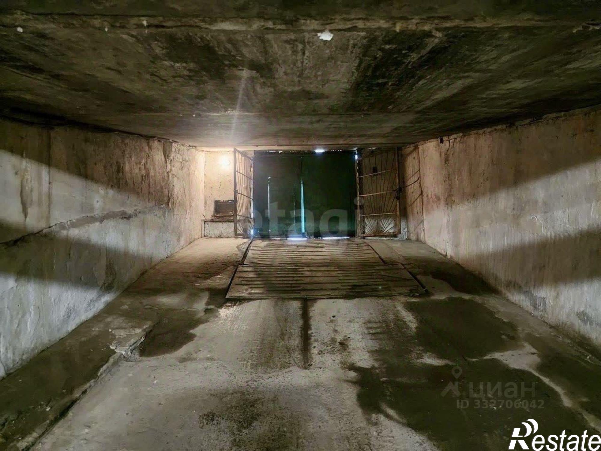 Купить гараж, место в паркинге за 1 582 430 рублей на Кольский пер, 1