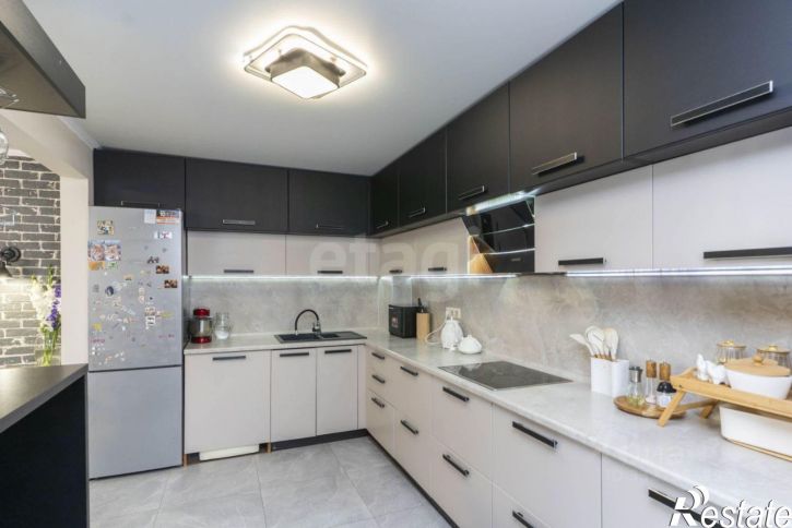 3-комн квартира б-р Бориса Щербины, 20,  д. 20