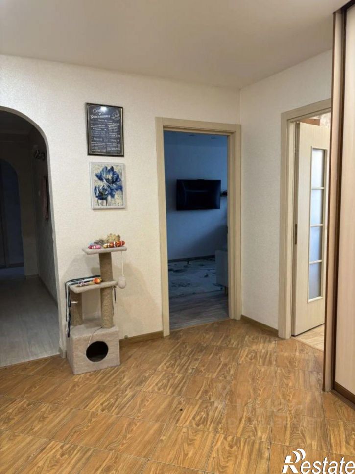 4-комн квартира ул Домостроителей, 26,  д. 26