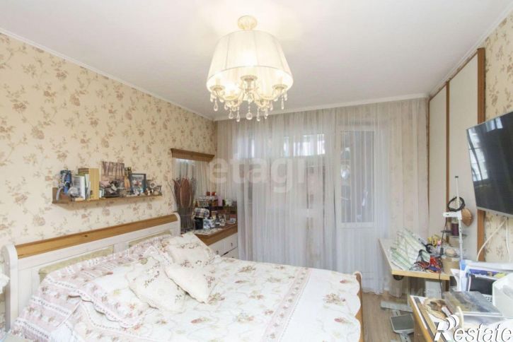 3-комн квартира ул Елизарова, 49,  д. 49