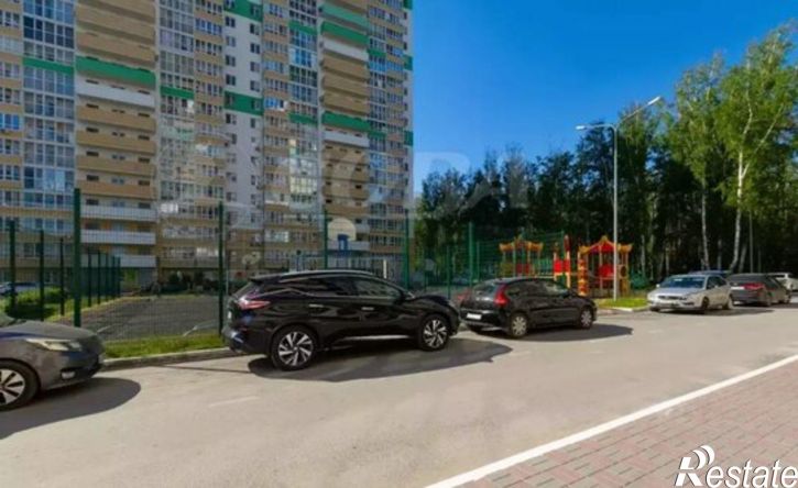 1-комн квартира ул Парада Победы, 7,  д. 7