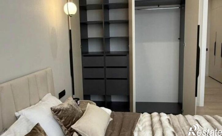 1-комн квартира Интернациональная улица, 199к9