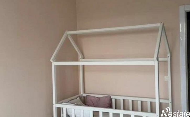 3-комн квартира ул Заполярная, 13,  д. 13