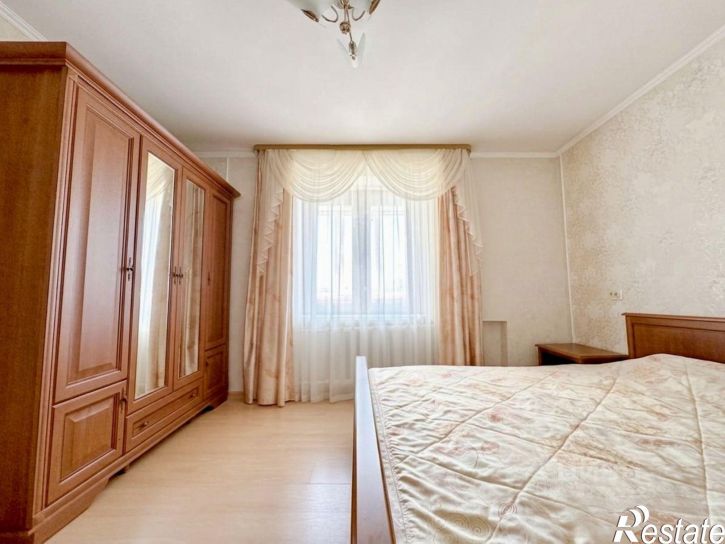 4-комн квартира ул Валерии Гнаровской, 7,  д. 7