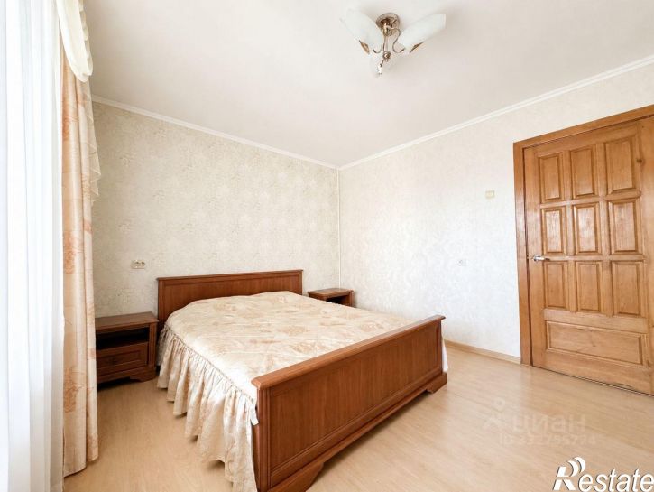 4-комн квартира ул Валерии Гнаровской, 7,  д. 7
