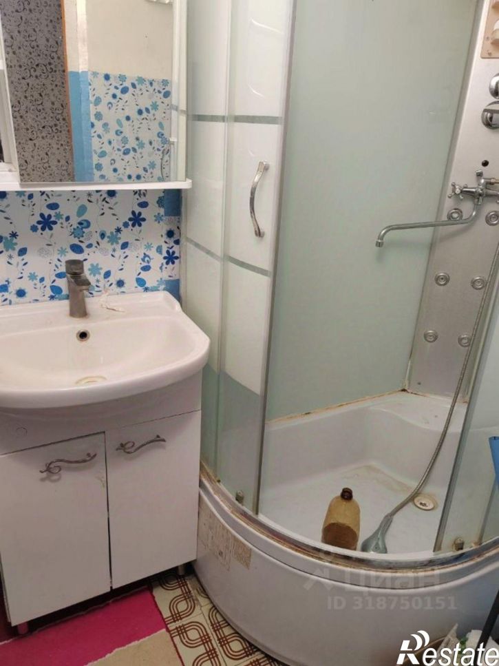 3-комн квартира ул Пражская, 23,  д. 23