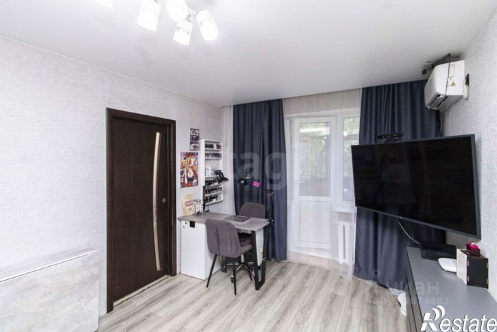 2-комн квартира ул Парфенова, 32,  д. 32