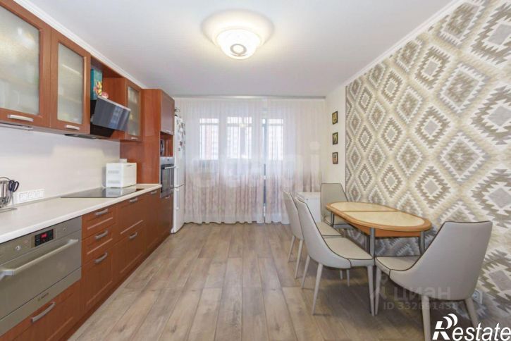3-комн квартира ул Александра Митинского, 3,  д. 3