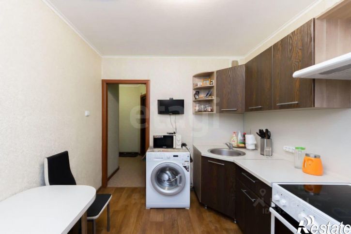 3-комн квартира ул Монтажников, 17,  д. 17