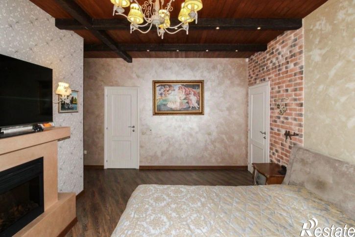 4-комн квартира ул Кузнецова, 13,  д. 13