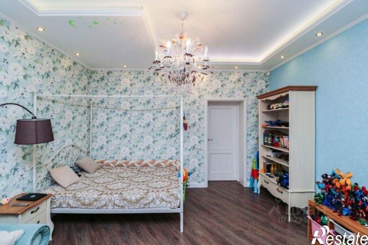 4-комн квартира ул Кузнецова, 13,  д. 13