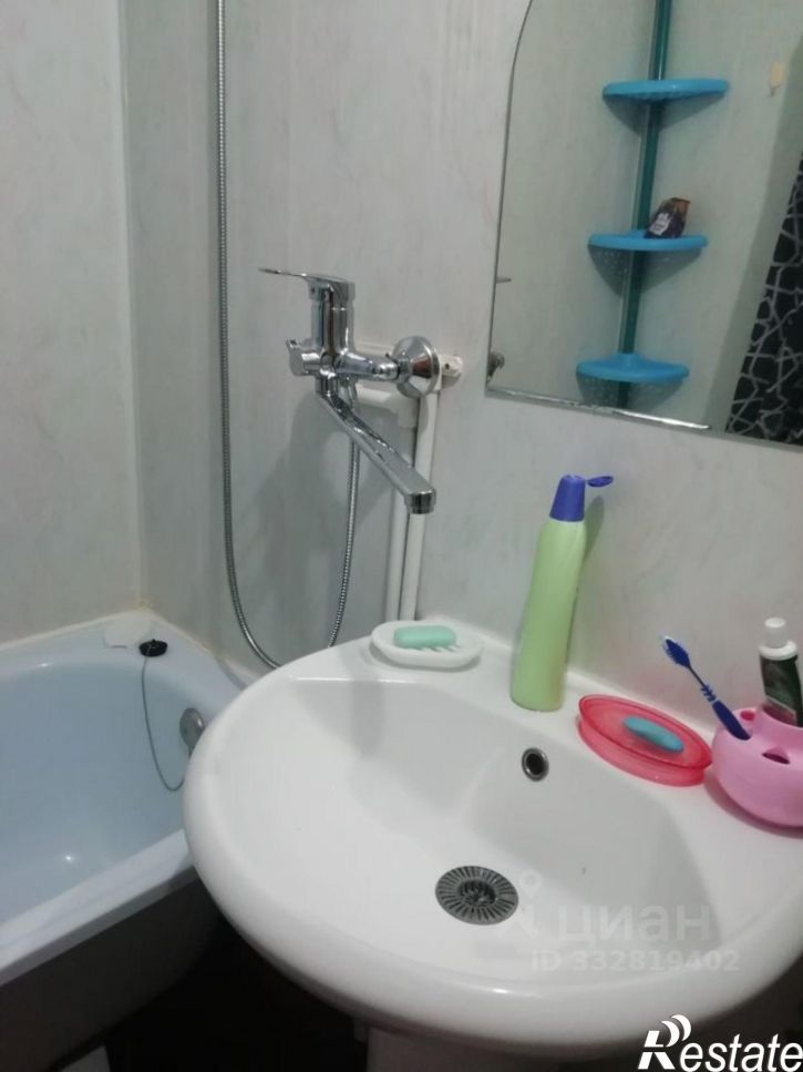 2-комн квартира Заречный пр-д, 2,  д. 2