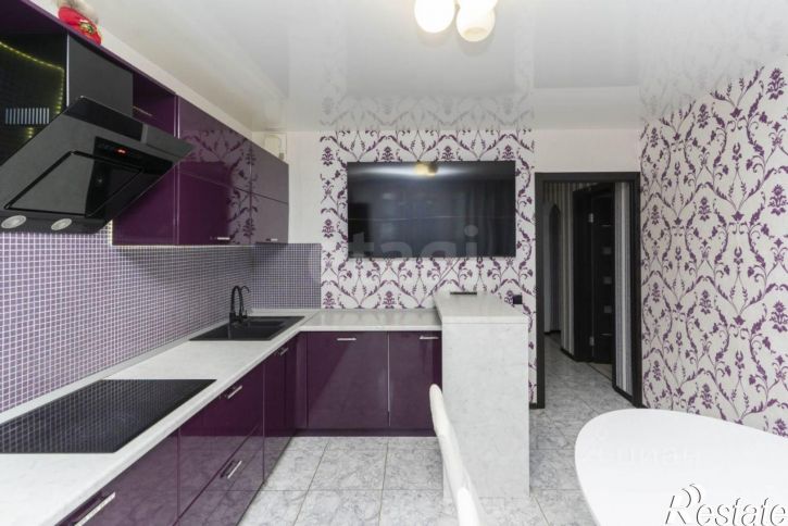 3-комн квартира ул Николая Семенова, 27 3,  д. 27 3,  к. 3