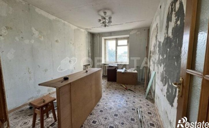 2-комн квартира Тюмень, улица 9 Января, 4
