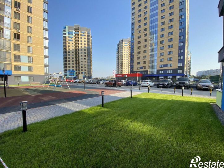 3-комн квартира Тюмень, улица Мельникайте, 30к2