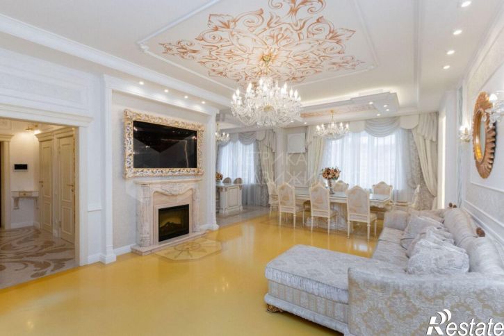6-комн квартира ул Валерии Гнаровской, 12 6,  д. 12 6,  к. 6