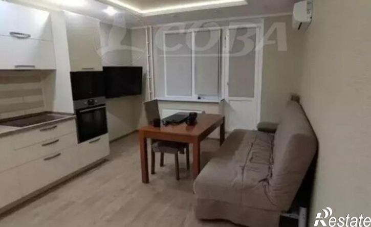 2-комн квартира ул Кремлевская, 102 1,  д. 102 1,  к. 1