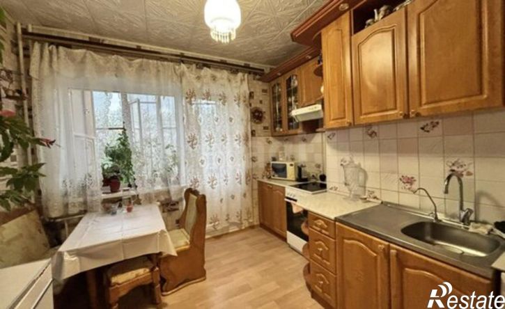 3-комн квартира ул Монтажников, 8,  д. 8