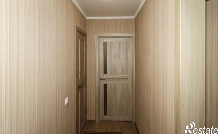 2-комн квартира ул Кремлевская, 110 3,  д. 110 3,  к. 3