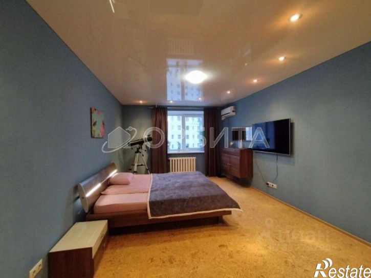 3-комн квартира ул Демьяна Бедного, 83 1,  д. 83 1,  к. 1