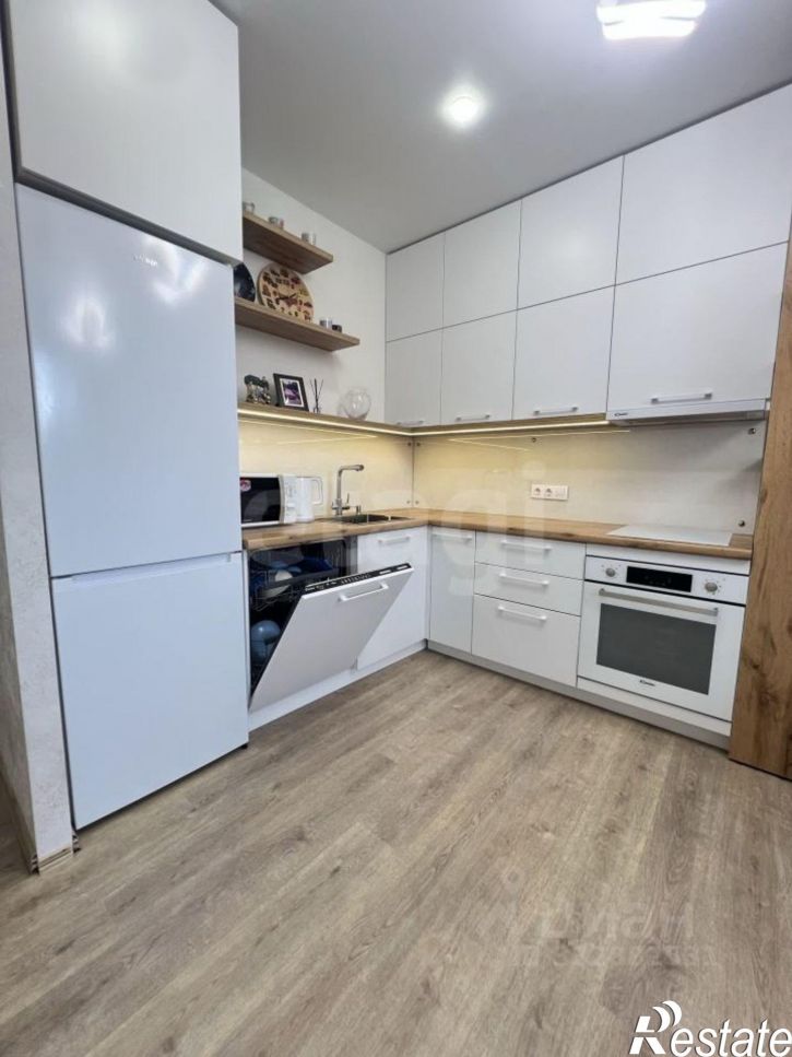 2-комн квартира ул Героев Сталинградской битвы, 3,  д. 3