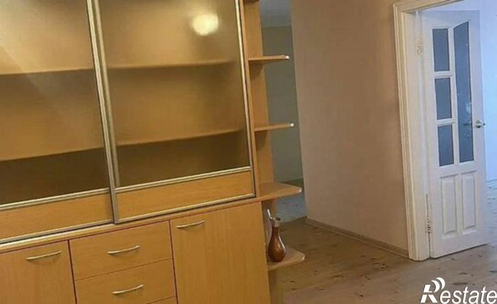 4-комн квартира ул Пермякова, 48/2,  д. 48/2