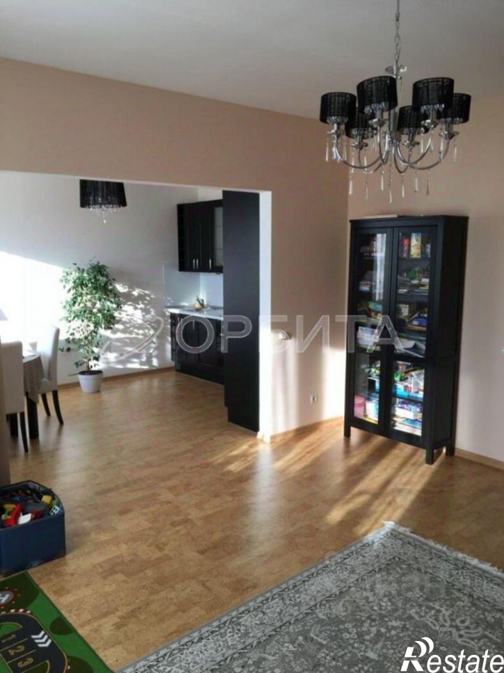 2-комн квартира ул Орджоникидзе, 11,  д. 11