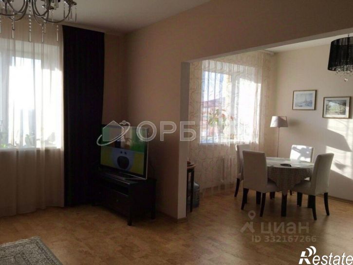 2-комн квартира ул Орджоникидзе, 11,  д. 11
