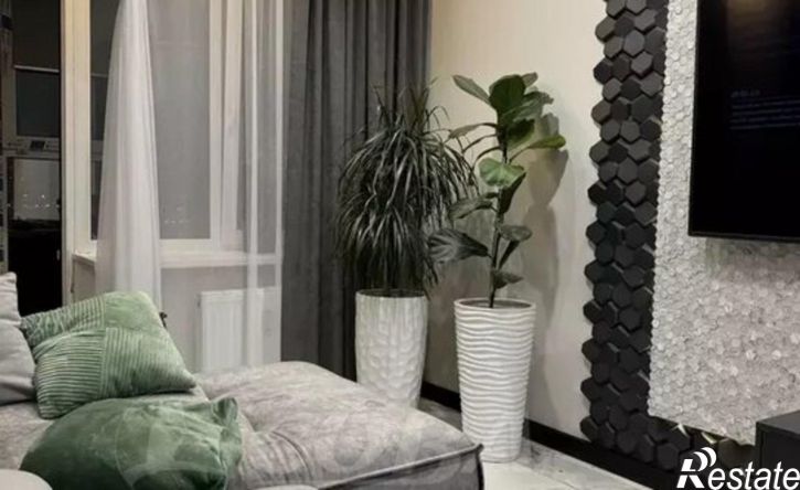 2-комн квартира ул Ставропольская, 97 2,  д. 97 2,  к. 2